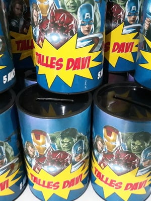 Cofrinho personalizado vingadores