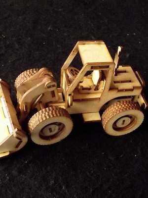 Trator escavadeira em mdf 223