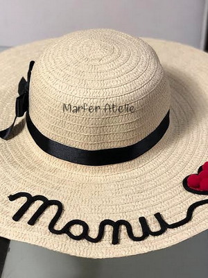Chapéu de praia em palha personalizado