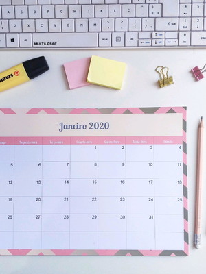 Planner de mesa mensal 2023
