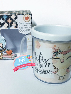 Caixa com caneca dia dos professores