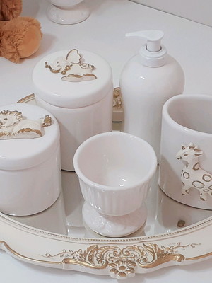 Kit higiene bebê porcelana safari