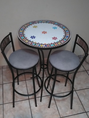 Conjunto em mosaico bistrô colorido flores