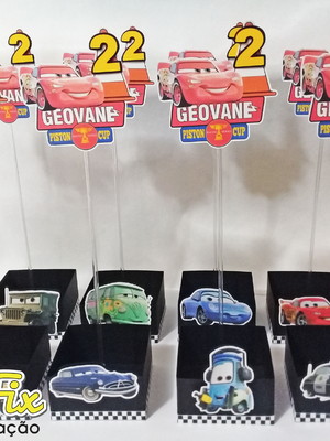 Centro de mesa carros ( mcqueen )