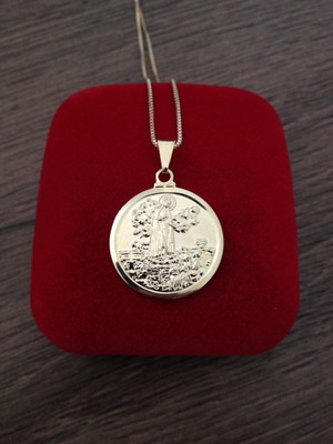 Colar medalha de nossa senhora de fatima, banhado a ouro 18k