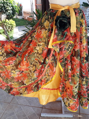 Saia cigana floral e segunda saia de cetim- escolher floral