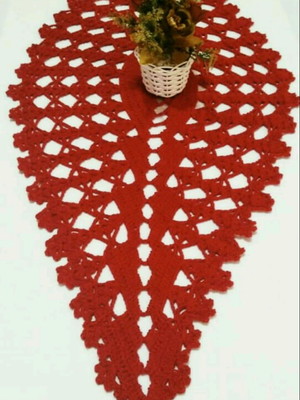 Caminho de mesa vermelho