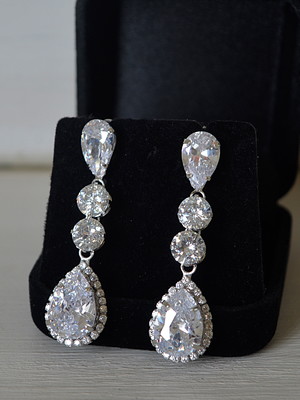 Brincos iara crystal