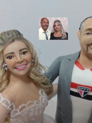 Noivinhos,topo de bolo,casamento,personalizado.