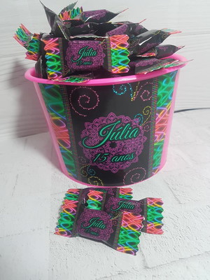 Balde com 100 balas neon