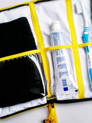 Necessaire higiene bucal com zíper, personalizada, escolar