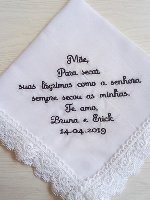 Lenço em tecido de algodão branco bordado kit 5 unidades