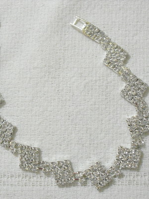 Pulseira de strass prateada