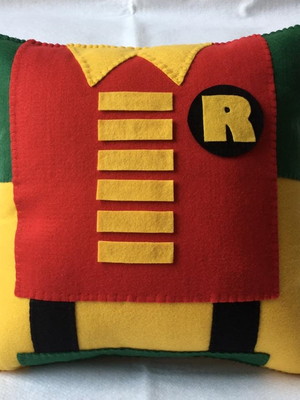 Almofada jovens titãs- robin