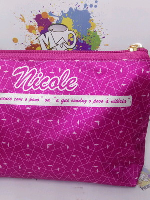 Necesser personalizada com alça