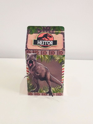 Caixa milk - jurassic park