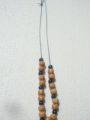 Cordão estilo gargantilha, hippie chic