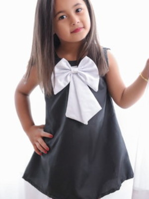 Vestido infantil preto e branco