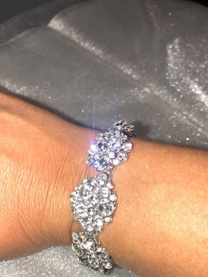 Pulseira prata com strass