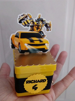 Lembrancinha transformers bumblebee
