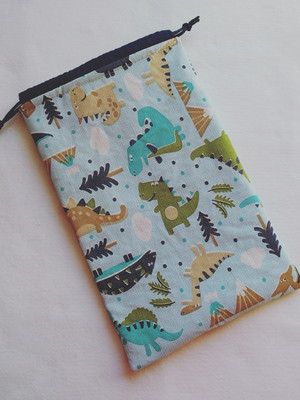 Saco impermeável para roupas 18x30 - dinossauros