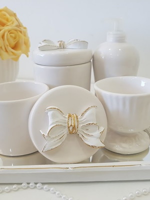 Kit higiene bebe porcelana laço branco provençal