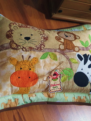 Travesseiro infantil safari