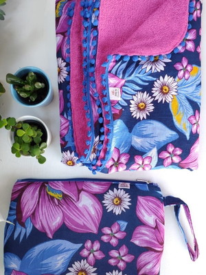 Conjunto canga atoalhada + necessaire