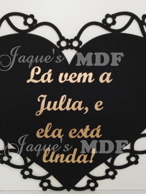 Placa coração personalizada com aplique
