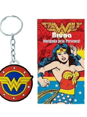 Chaveiro emborrachado escudo mulher maravilha com folheto