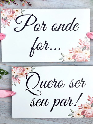 Casamento placas cadeiras dos noivos
