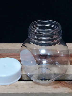 10 mini baleiro de plastico com tampa branca