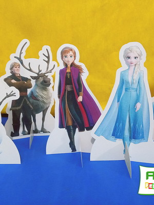 Kit com 05 display de mesa frozen 2