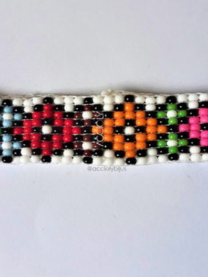 Pulseira de miçangas