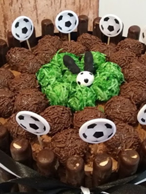 Bolo tema de futebol