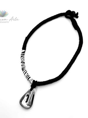 Colar preto mesclado pingente