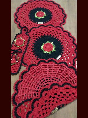 Jogo de tapete para banheiro crochê com flor