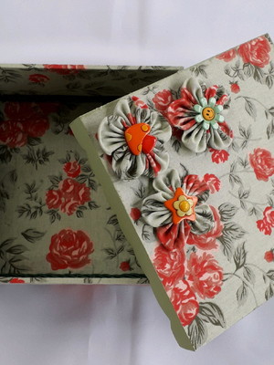 Caixa mdf decorada com tecido