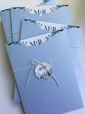 Convite de casamento azul serenity