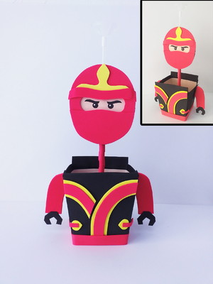 Centro de mesa cachepô com pega balão - ninjago