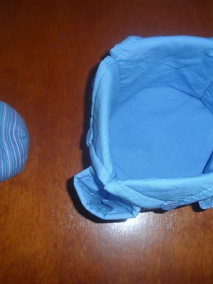 Kit com porta alfinete + bolsa organizador de mesa