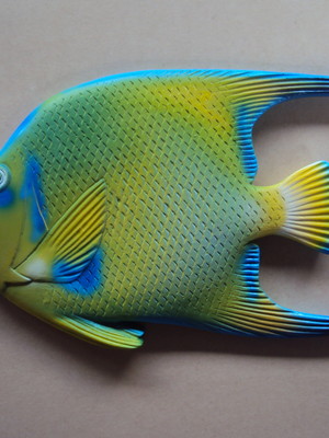 Conjunto peixes de parede com três peças.