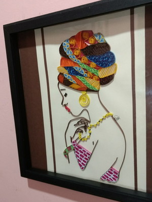 Quadro mulher africana de turbante/quilling