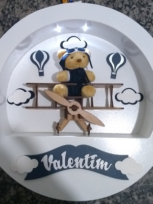 Enfeite porta maternidade urso aviador