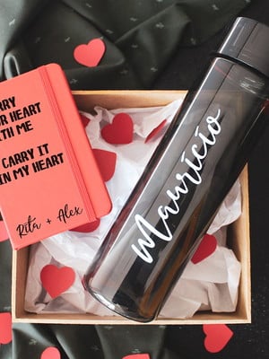 Kit garrafa e caderno personalizado