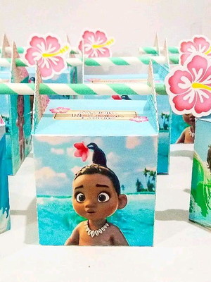 Lembrancinha moana bebê - caixa com canudo