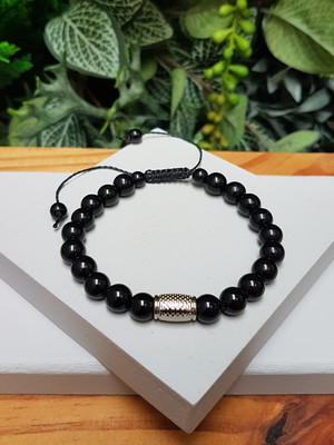 Pulseira pedra ônix metal prateado shambala