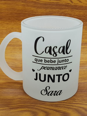 Caneca de vidro personalizada com seu nome