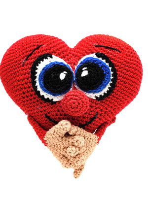 Coração apaixonado em amigurumi