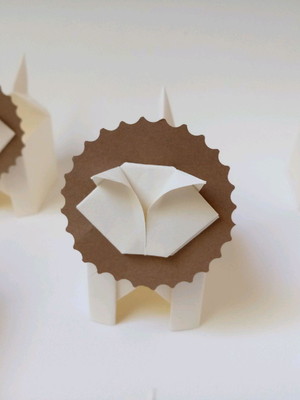 Leão | forminha para doces em origami